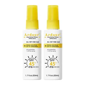 Crème solaire OEM Maquillage longue durée Formule non grasse sans poids Spray de protection solaire SPF 45