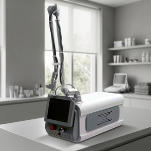 เครื่องเลเซอร์ CO2 Fractional 60w รุ่นยอดนิยมสำหรับขาย กำจัดสิว กระชับช่องคลอด เลเซอร์ CO2 Fractional - Product Image 1