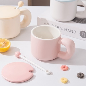 Taza de Cerámica Simple con Asa Grande, Tapa y Varilla <span class=keywords><strong>para</strong></span> Mezclar, Resistente a Altas Temperaturas, <span class=keywords><strong>para</strong></span> Café, Leche, <span class=keywords><strong>Desayuno</strong></span>, Unisex - Product Image 3
