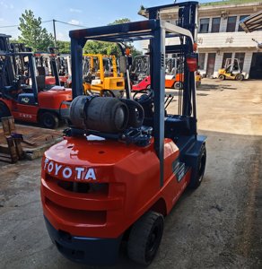 Montacargas de GLP Usado en Venta, 2.5 Toneladas, 4.5 Toneladas, Montacargas con Motor de GLP a Precio Económico en Venta en China - Product Image 6