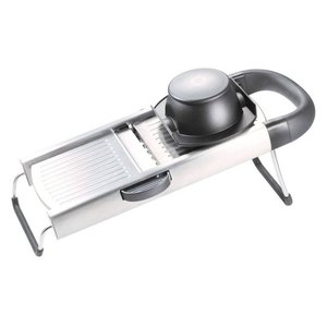 Cortador de verduras tipo mandolina con 4 cuchillas intercambiables, acabado cromo satinado 14850000IVV - Product Image 1