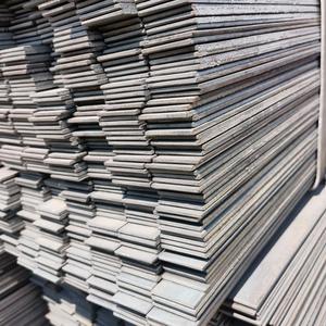 Tubo soldado de acero <span class=keywords><strong>rectangular</strong></span> que hace las piezas mecánicas Q195 Q345 Transporte ferroviario Barra plana de acero laminada en caliente - Product Image 6