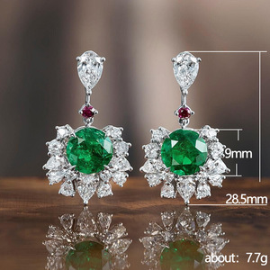 Orecchini pendenti in pietra verde per donna, eleganti gioielli vintage scintillanti per le orecchie - Product Image 5