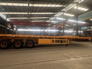 Semirremolque Contenedor Flexible y Económico de 3 Ejes para Transporte Marítimo de Corta Distancia, Caja Doble de 20 pies - Product Image 4
