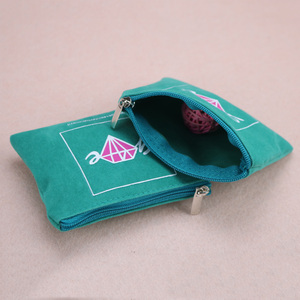 Bolsas de Joyería Personalizadas con Cierre, Bolsa de Maquillaje, Embalaje Cosmético, Bolsa de Joyería de Terciopelo con Logotipo Impreso para Exhibición de Aretes y Collares - Product Image 3