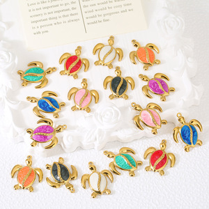 Breloque tortue en émail acier inoxydable, pendentif animal coloré doré pour bijoux DIY, accessoire de porte-clés - Product Image 1