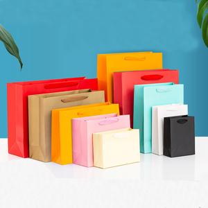 <span class=keywords><strong>Bolsas</strong></span> <span class=keywords><strong>de</strong></span> <span class=keywords><strong>Papel</strong></span> Negras <span class=keywords><strong>Personalizadas</strong></span> al <span class=keywords><strong>Por</strong></span> <span class=keywords><strong>Mayor</strong></span> para Cosméticos y Ropa, <span class=keywords><strong>Bolsas</strong></span> <span class=keywords><strong>de</strong></span> Compra <span class=keywords><strong>de</strong></span> Lujo con Logo Impreso para Pequeños Negocios - Product Image 6