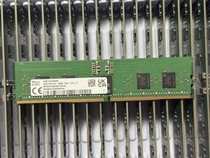 M324R2GA3BB0-CQK nouveau RAM <span class=keywords><strong>DDR5</strong></span> EC4 RDIMM 16 Go 1Rx8 4800MHZ Serveur Mémoire <span class=keywords><strong>DRAM</strong></span> Modules M321R4GA3BB6 M329R4GA0BB0 - Product Image 5