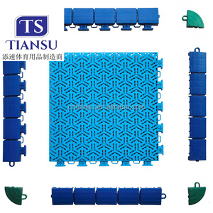 Juego completo de pisos de cancha de baloncesto de plástico para exteriores DIY, pisos deportivos multifuncionales, azulejos de PP entrelazados - Product Image 1