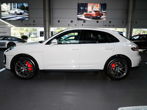 <span class=keywords><strong>Macan</strong></span> T 2.0T 2026 Nouvelle <span class=keywords><strong>Macan</strong></span> Boîte de vitesses automatique Sièges en cuir Caméra arrière Norme d'émission Euro VI Options de carburant essence/<span class=keywords><strong>hybride</strong></span> - Product Image 2