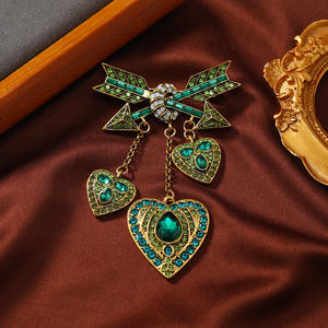 Doux Cupidon Coeur Flèche Broche Vintage Flèche À Travers Le Coeur <span class=keywords><strong>Frange</strong></span> Broche Saint Valentin Cadeau pour Couple - Product Image 5