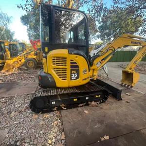 Presque neuf, économique en carburant, peu coûteux, mini-excavateur Komatsu PC35MR d'occasion de 3 tonnes pour l'aménagement paysager et le terrassement. - Product Image 2