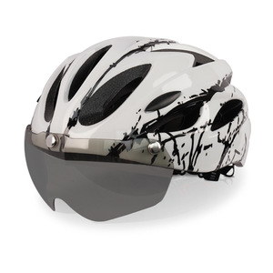 <span class=keywords><strong>Casque</strong></span> de vélo pour hommes EPS entièrement moulé respirant <span class=keywords><strong>casque</strong></span> de <span class=keywords><strong>cyclisme</strong></span> hommes femmes lentille <span class=keywords><strong>Aero</strong></span> vtt vélo de route <span class=keywords><strong>casque</strong></span> de vélo - Product Image 6