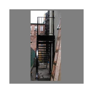 Escalier résidentiel populaire en fer forgé extérieur préfabriqué en acier au carbone solide Escalier d'évacuation Escaliers avec support de poteau - Product Image 4