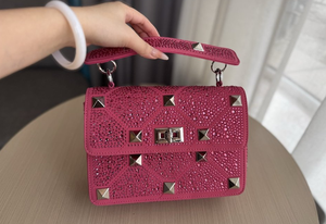 Nuevo y Elegante Bolso Bandolera con Cadena de Eslabones - Product Image 4