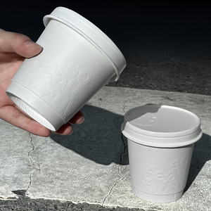 6oz 8oz 12oz kabartmalı beyaz kağıt kahve bardağı takım özel kişiselleştirilmiş Take Away üçlü duvar çift duvar parti kağıt bardak kapaklı
