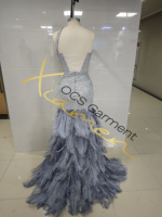 Robes de bal sirène de luxe Ocstrade 2026, sur mesure, ornées de perles, de strass argentés et de plumes, pour fabricants de vêtements