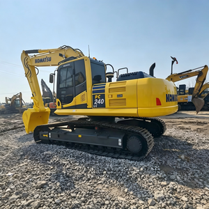 รถขุดไฮดรอลิกตีนตะขาบ Komatsu PC240 มือสอง ขนาด 24 ตัน สำหรับงานก่อสร้างและขุดดิน ขาย - Product Image 1