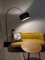 Lámpara de Pie LED Moderna de Lujo Estilo Europeo con Cubierta de Tela de Hierro, Alto Brillo, para Decoración de Hotel, Sala de Estar, Dormitorio u Oficina