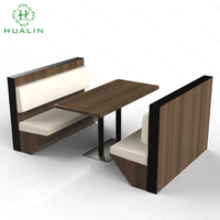 Ensemble de table à manger, de chaises et de banquettes en bois massif HUALIN Restaurant ; Usine de personnalisation de mobilier de restaurant