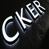 Enseigne Commerciale Dernier Style Lettres LED 3D Front-Lit Logo Lumineux Personnalisé Enseigne LED pour Mur Enseigne de Luxe Lettres Boîtiers Lumineux pour Magasin