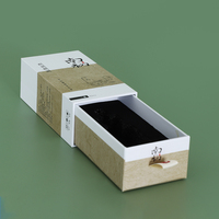 Boîte en carton ondulé rigide en kraft recyclable personnalisée pour l'emballage de bijoux et de savons avec couvercle