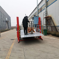 Plate-forme mobile de chargement de camions conteneurs de 2 tonnes, rampe de déchargement hydraulique pour le chargement et le déchargement de chariots élévateurs