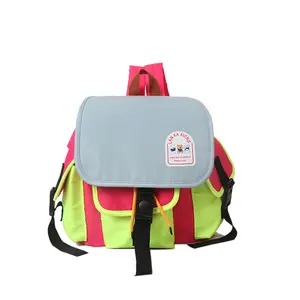 Mẫu giáo trẻ em ba lô tương phản trẻ em giản dị của schoolbag phiên bản Hàn Quốc ánh sáng hồng ngoại bookbag