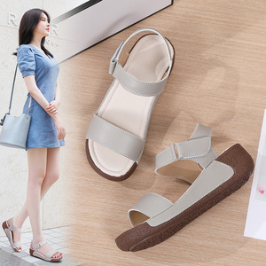 Sandalias de cuña de verano para mujer con una tira de velcro, suela gruesa y elevada, sandalias casuales de punta abierta para damas - Product Image 5
