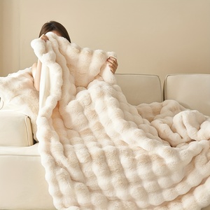 Faux Rabbit Fur <strong>Blanket</strong> Solid Color <strong>Blanket</strong> Super Soft Comfortable Warm <strong>Blanket</strong> All Seasons General Suitable for Bedroom - Product Image 3