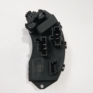 1698200297 Résistance de moteur de ventilateur de chauffage pour <span class=keywords><strong>Mercedes</strong></span> Benz W169 W245 - Product Image 4