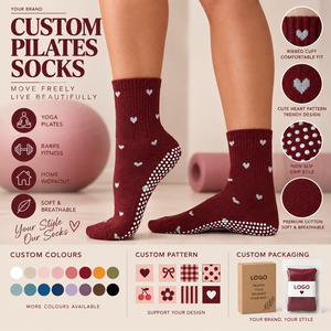 Chaussettes de yoga antidérapantes en coton à motif cœur avec logo personnalisé, revers côtelé, faible MOQ, conception et emballage gratuits pour femmes - Product Image 1
