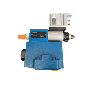 วาล์วควบคุมการไหลของไฮดรอลิก DREM10-5X/200YG24K4V ขนาด 1 1/4 นิ้ว DREM DREME DRE10 วาล์วควบคุมทิศทางไฮดรอลิกแบบไพล็อต - Product Image 1