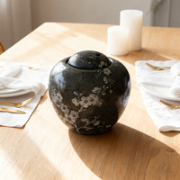 Pot en céramique artistique à fleurs de prunier noir vintage à glaçure foncée Qianrui 23*21cm Peint à la main Céramique durable Vase à fleurs pour la décoration de la maison