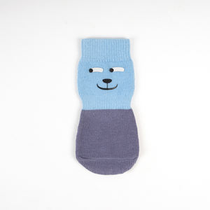 4-इन-1 सेट वाटरप्रूफ एंटी-स्लिप आउटडोर सिलिकॉन मोजे और लंबे जूते कुत्तों के लिए आरामदायक कपास और प्लास्टिक सामग्री - Product Image 4