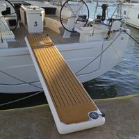 Nouvelle arrivée plate-forme gonflable légère île flottante passerelle de bateau passerelle gonflable avec coussin antidérapant