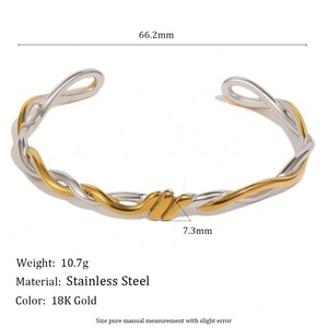 กำไลข้อมือสแตนเลสสตีลชุบทอง 18K สองสี ดีไซน์ผีเสื้อเก๋ไก๋สำหรับผู้หญิง ทนทาน ได้รับการรับรองจาก NGTC - Product Image 2
