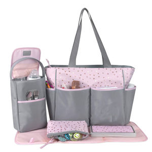 <span class=keywords><strong>Sac</strong></span> à couches à poche humide rose personnalisé fourre-tout Pochette à couches écologique Matelas à <span class=keywords><strong>langer</strong></span> <span class=keywords><strong>Sac</strong></span> pour maman Reborn Baby Love Doll <span class=keywords><strong>Sac</strong></span> pour couches - Product Image 1