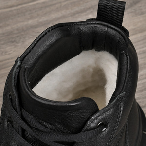 Bottes à lacets en cuir véritable pour hommes, bout rond, doublure en fourrure pour l'hiver, semelle en caoutchouc isolante, bottes Martin - Product Image 4