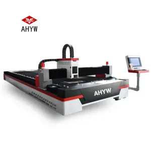 Máquina de corte a laser CNC pequena 500 W para metal e roteador