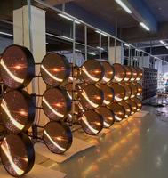 Écran LED circulaire créatif, choix de pas de pixel multiples, image stable, haute reproduction des couleurs pour projets publicitaires en intérieur
