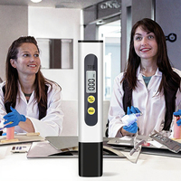 Testeur numérique de type stylo TDS pour l'eau Outil essentiel pour l'analyse de la qualité de la purification de l'eau OEM/ODM pris en charge en plastique