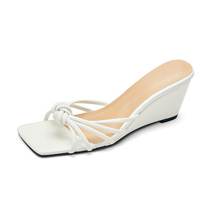 Sandalias de Verano para Mujer, Transpirables, Antideslizantes, Resistentes al Desgaste, con Suela de Goma Acolchada, Versátiles - Product Image 2