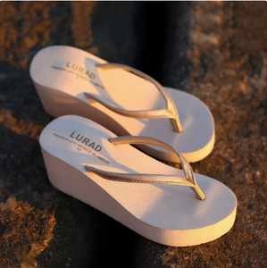 Chanclas <span class=keywords><strong>de</strong></span> Plataforma con Tiras Metálicas para Mujer, Verano, EVA, Logotipo Personalizado, OEM, ODM, Venta al Por Mayor, MOQ Bajo - Product Image 1
