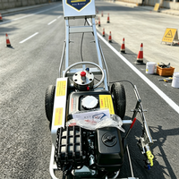 Machine à peinture manuelle pour marquage routier avec batterie 12V pour utilisation autonome sur le terrain