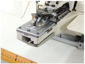 Máquina DE COSER Jukis Button usada 373 Máquina DE COSER DE cuatro orificios <span class=keywords><strong>para</strong></span> ojales 377 Máquina de botones de bajo costo - Product Image 4