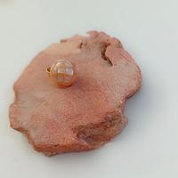 Perles de nacre multicolores en forme de cube pour le bricolage de colliers, de bracelets et de pendentifs.