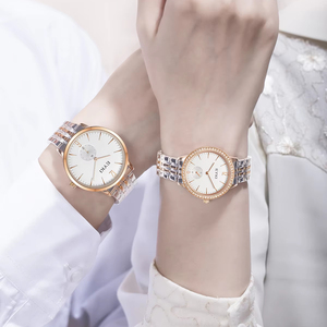 Haut de gamme luxe étanche logo personnalisé unisexe or diamant montres cadeaux ensemble blanc <span class=keywords><strong>Couple</strong></span> montre-bracelet pour homme et femme - Product Image 6