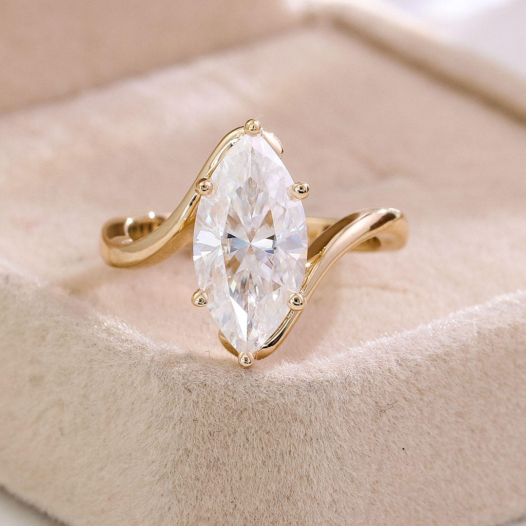 แหวนมอยซาไนต์ทองแท้ 14K