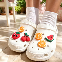 3D PVC Cartoon Schoen Charms voor Tuinschoenen DIY Zachte Bloem Fruit Clog Decoratie Cadeaus